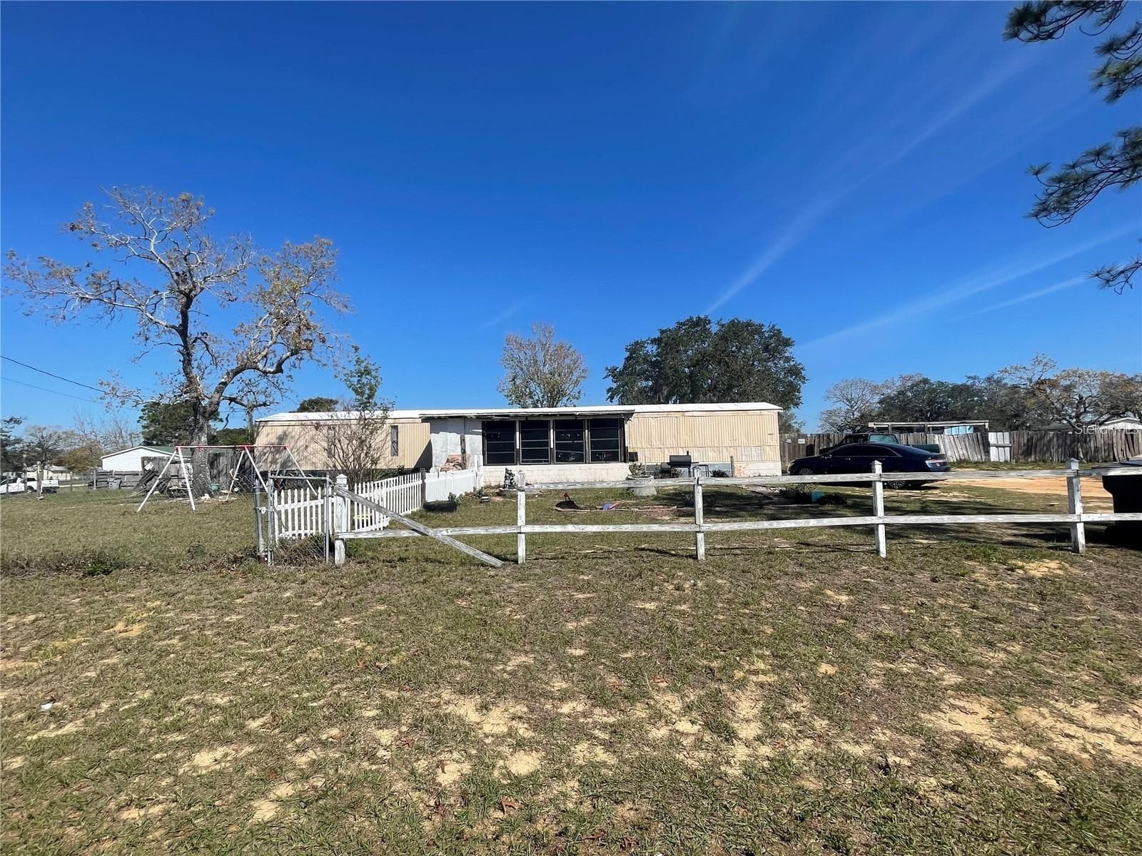 4385 Dietz Rd photo 5