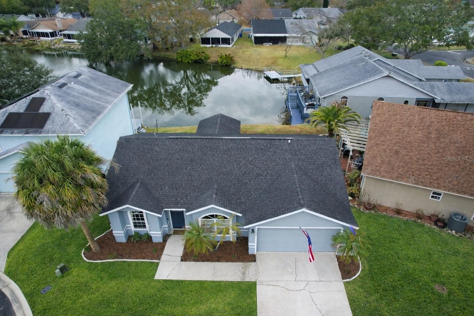 2022 Hatteras Pt photo 2