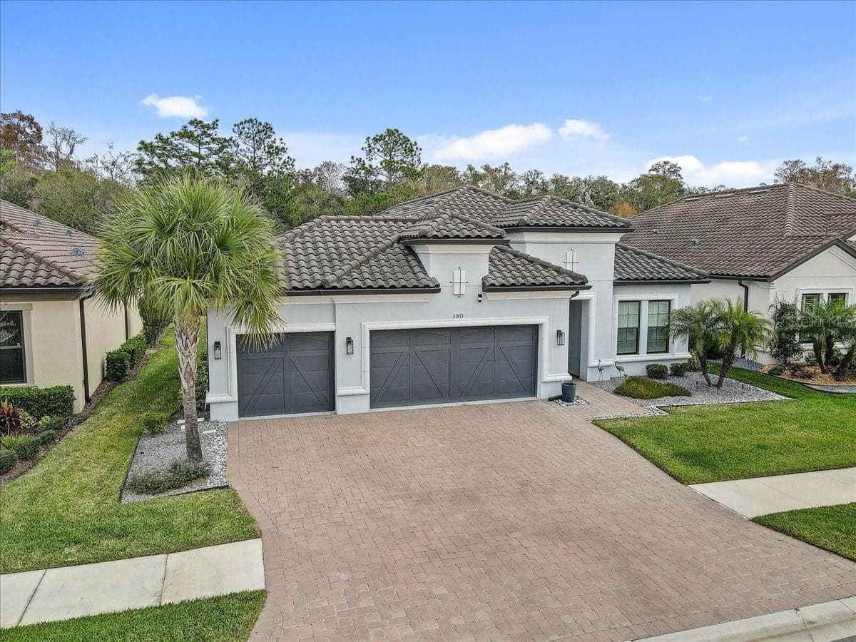 20113 Umbria Hill Dr photo 4