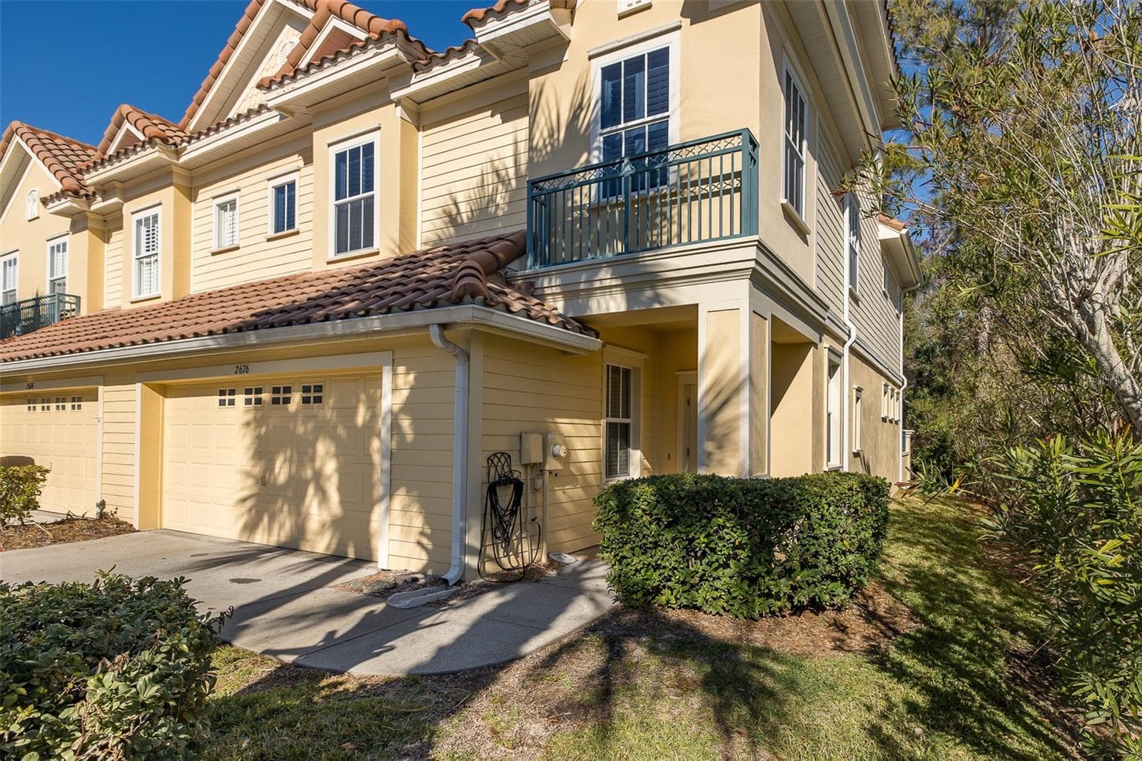 2676 Tanglewood Trl photo 2