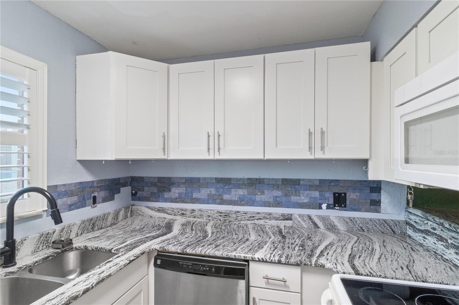 1836 N Crystal Lake Dr #19 photo 3