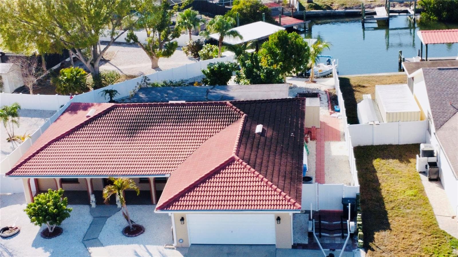 6512 Manila Palm Way photo 5