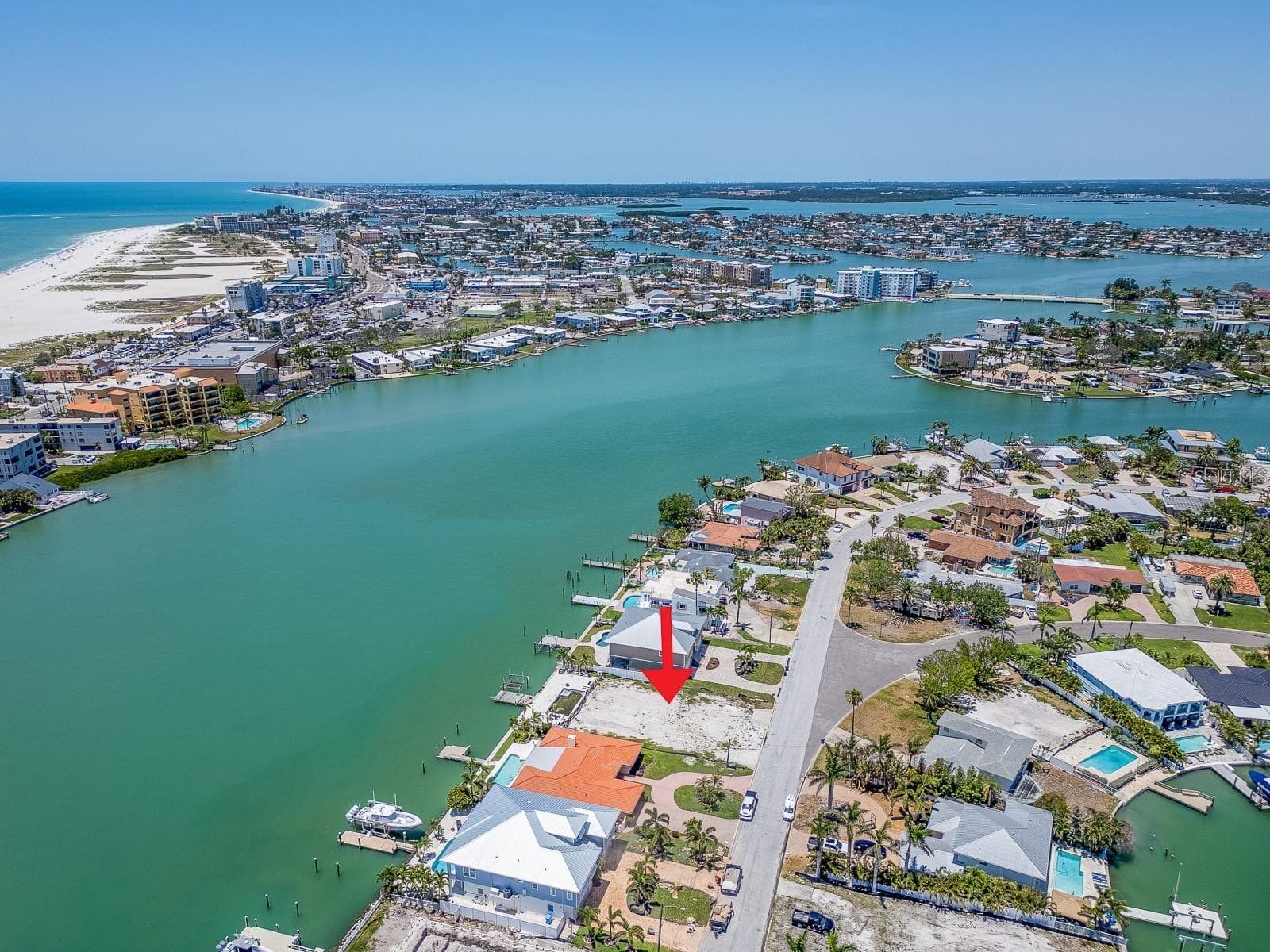 10126 Tarpon Dr photo 2
