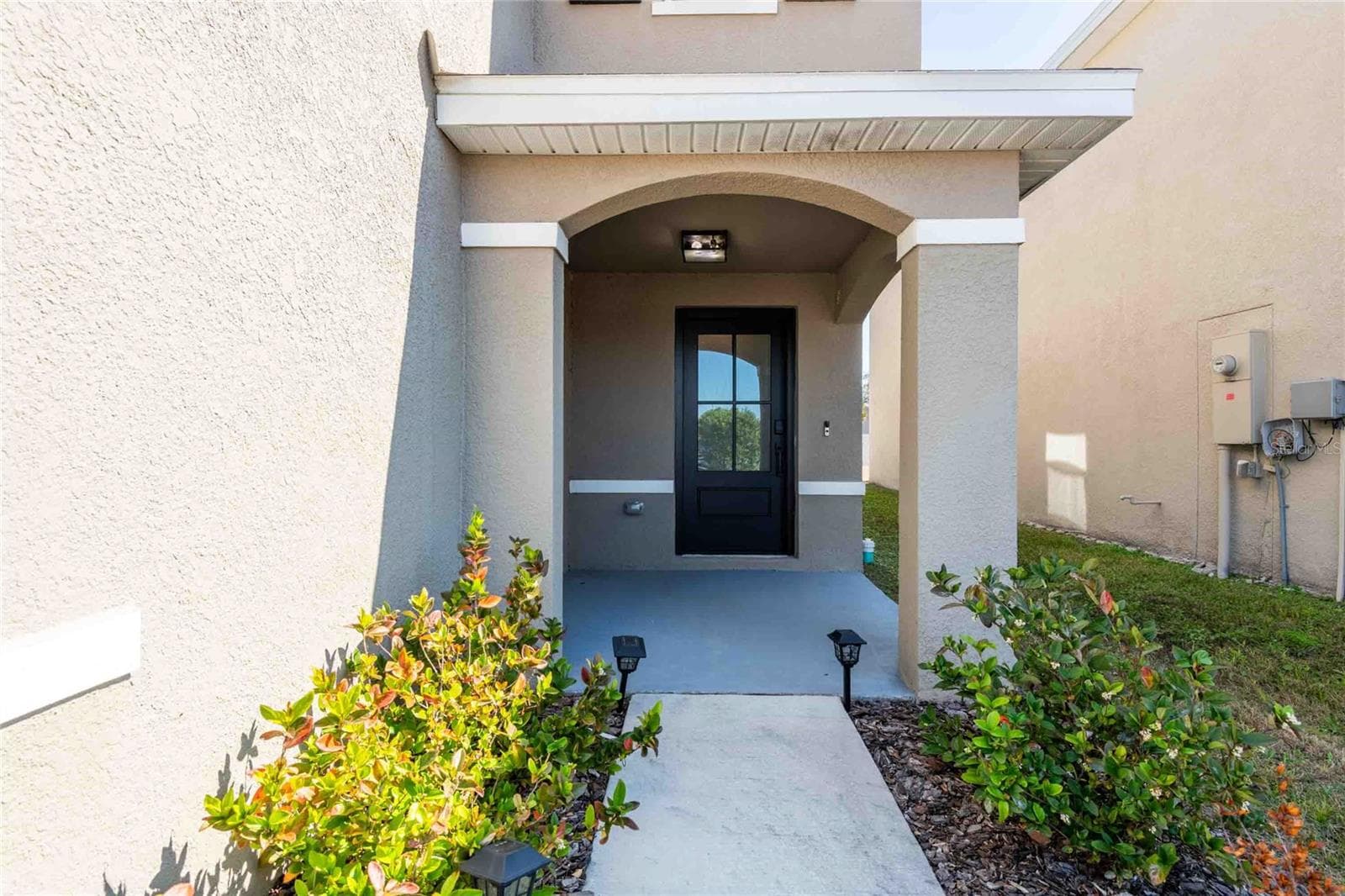 12172 Lily Magnolia Ln photo 2