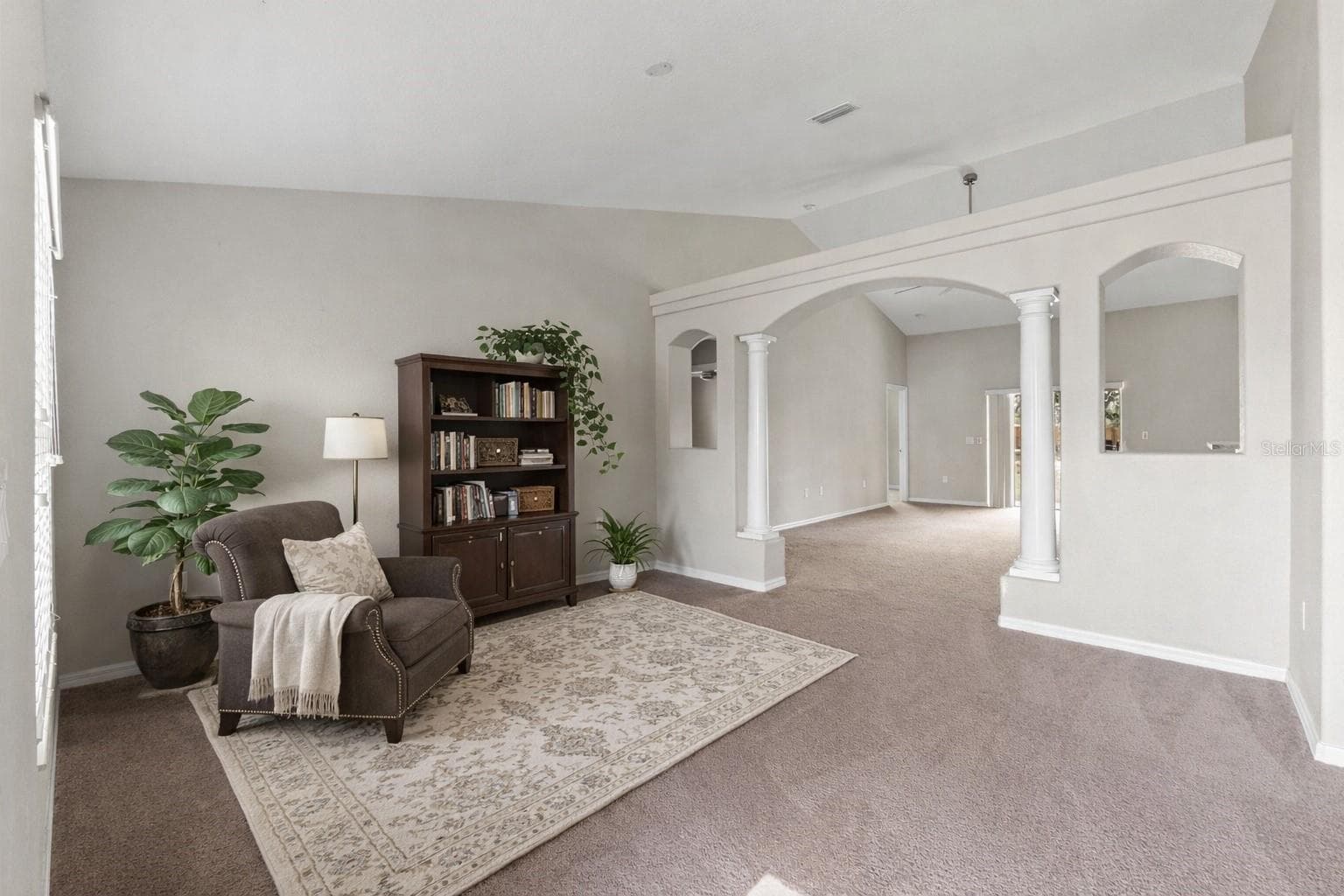 11428 Pelican Ave photo 4