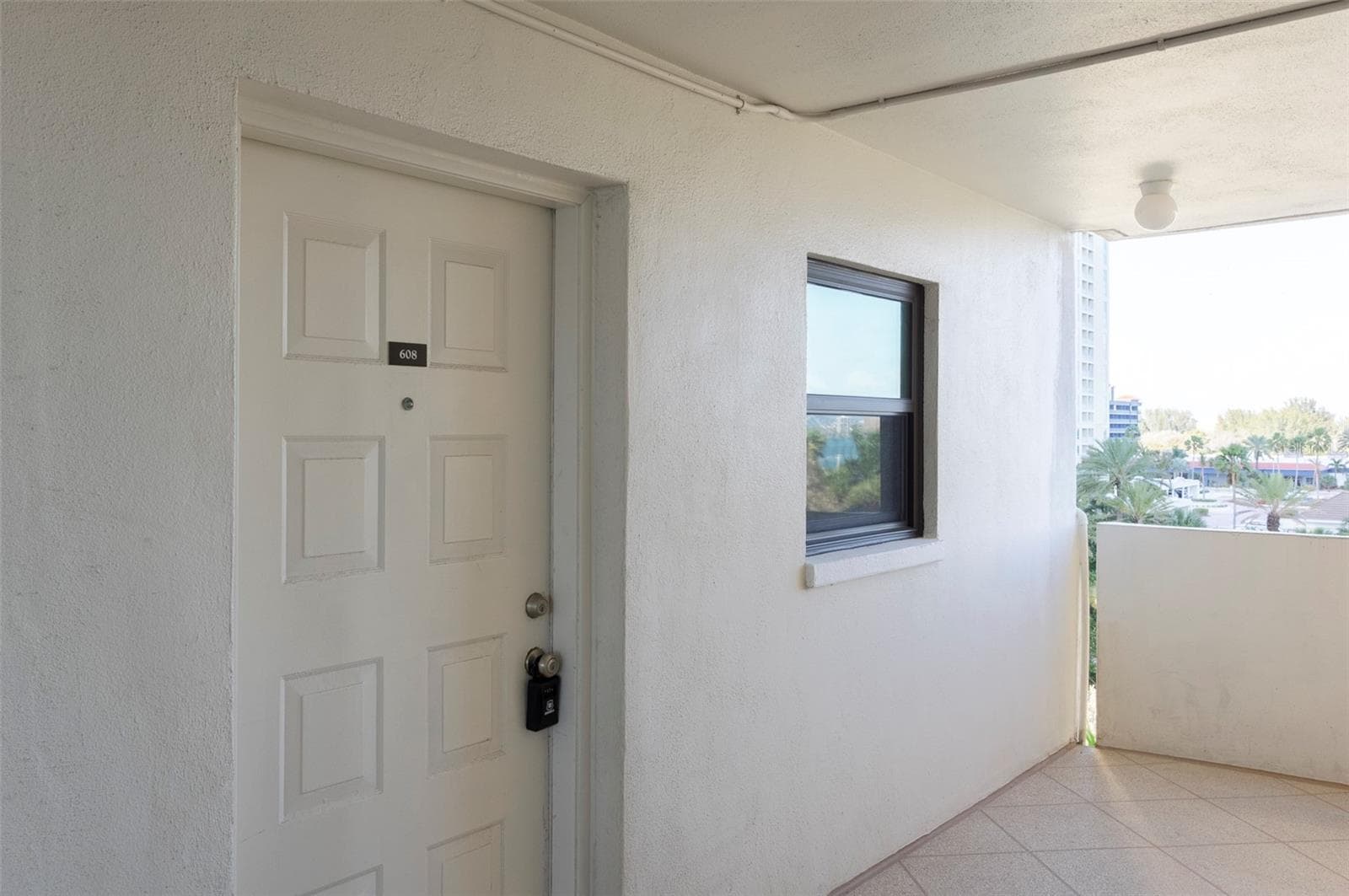 1230 Gulf Blvd #608 photo 2