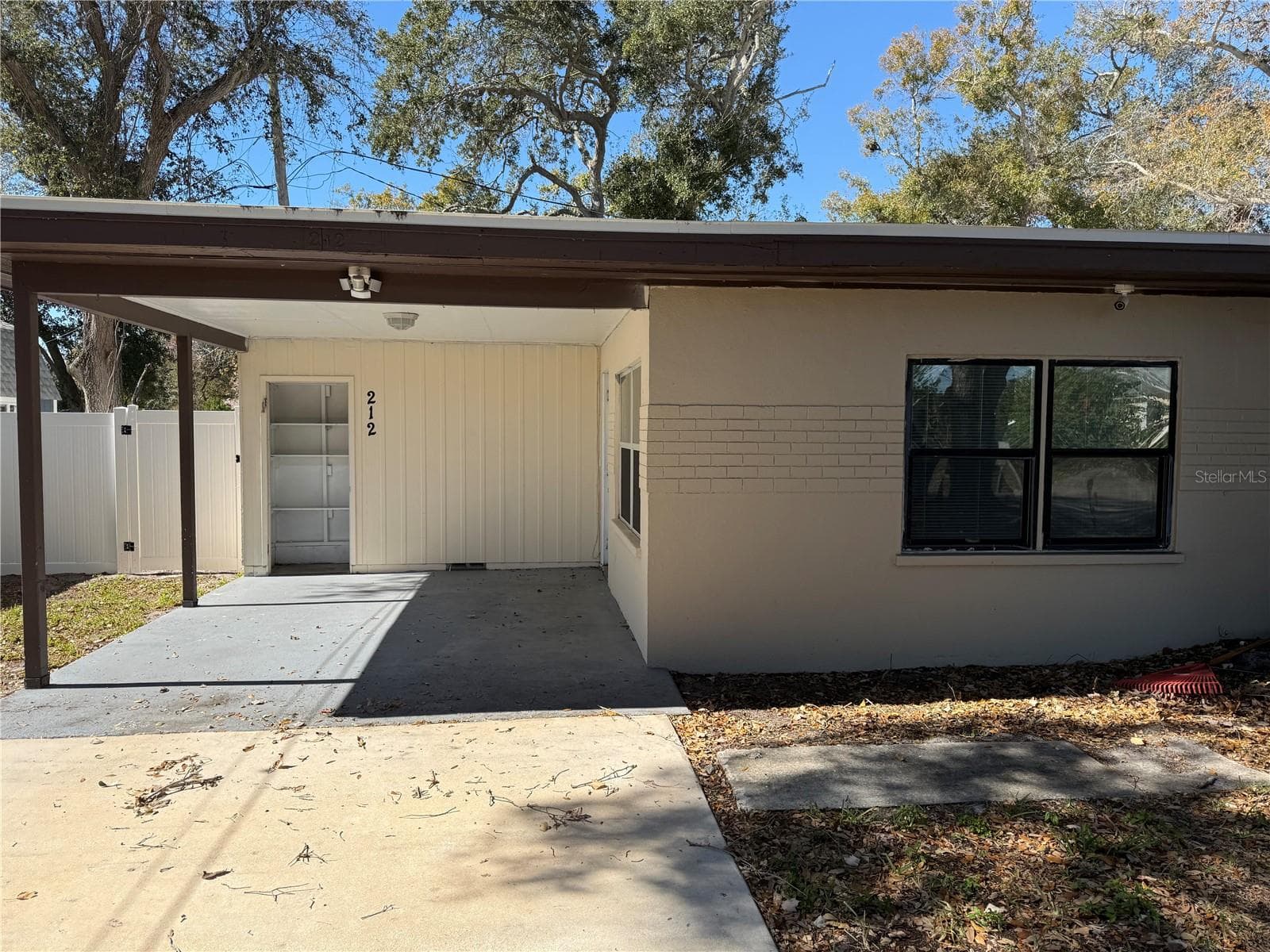 208-210-212 Elizabeth Ave #A,B photo 3