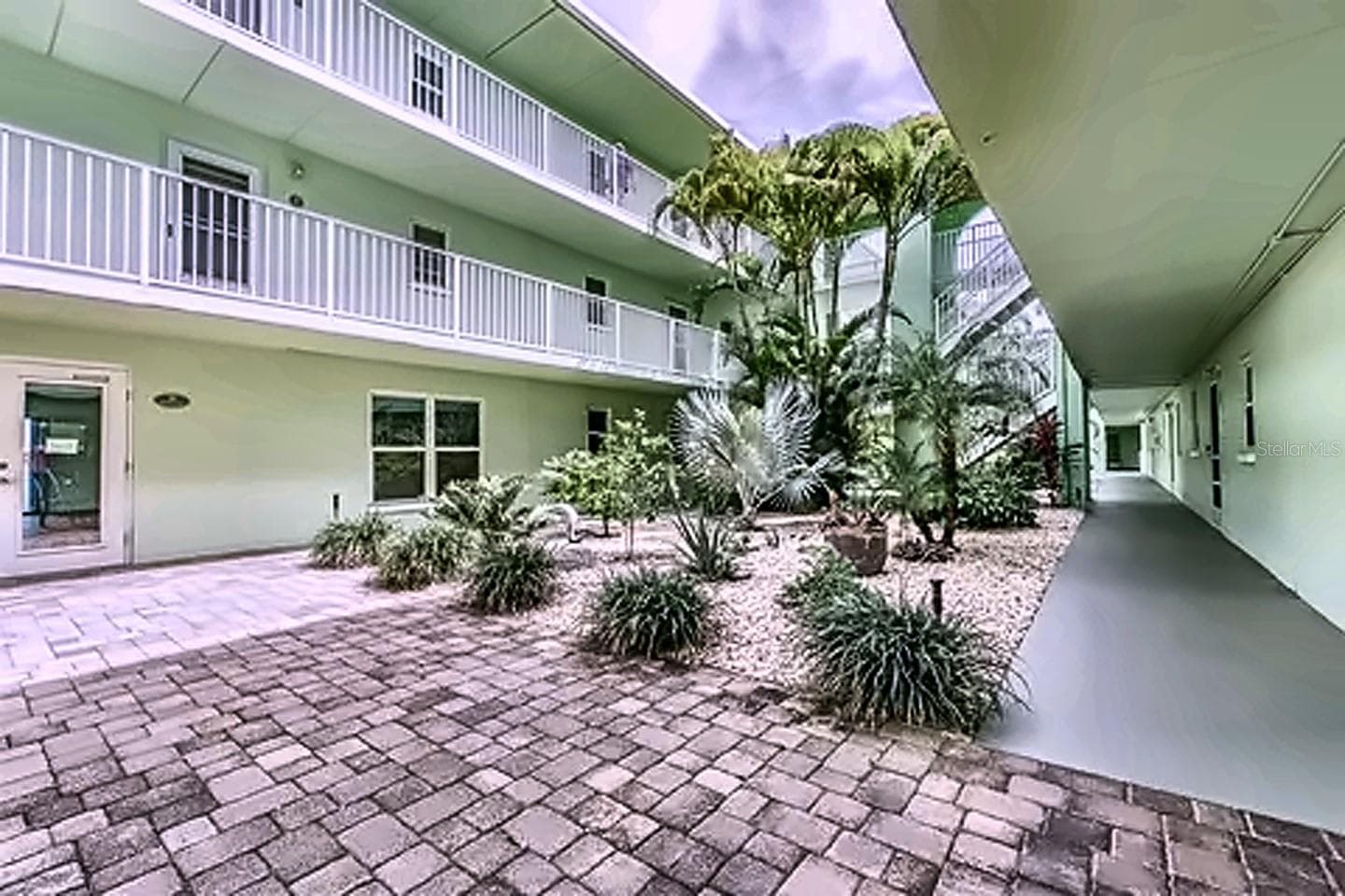 464 N Paula Dr #115 photo 2