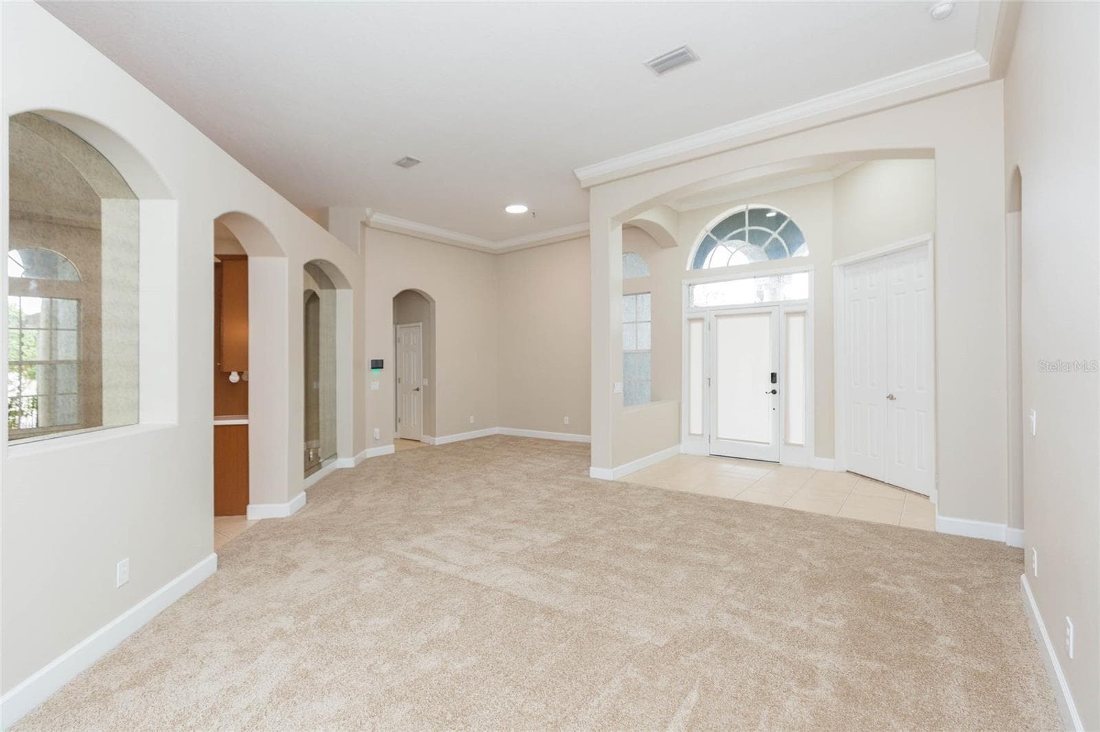 4813 Artesian Rd photo 5