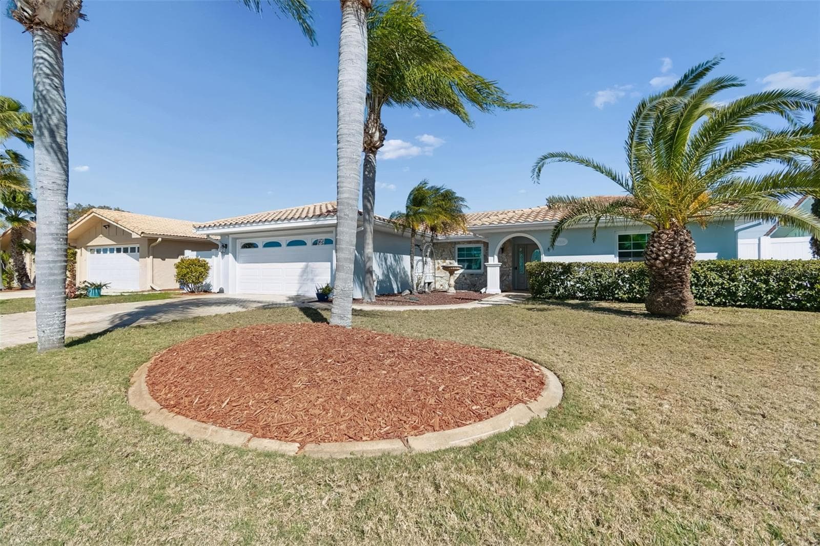 9816 San Sebastian Way photo 2