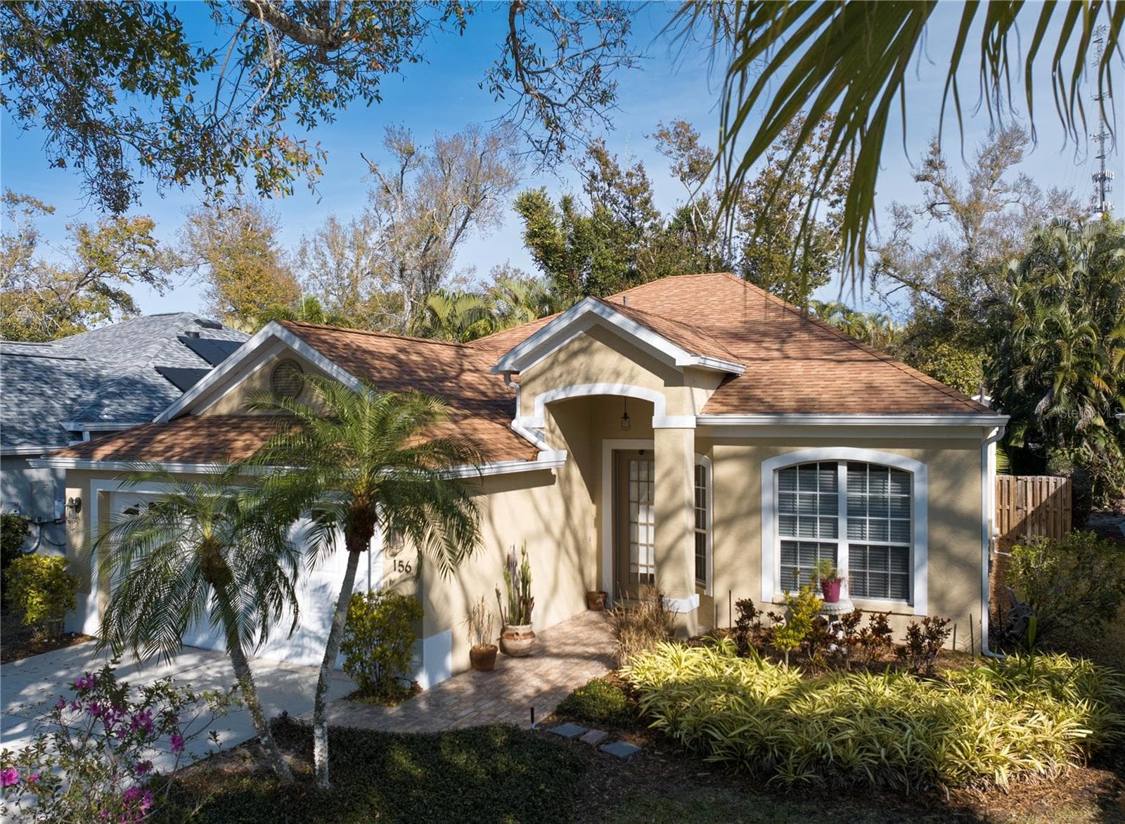 156 Tall Trees CT photo 2