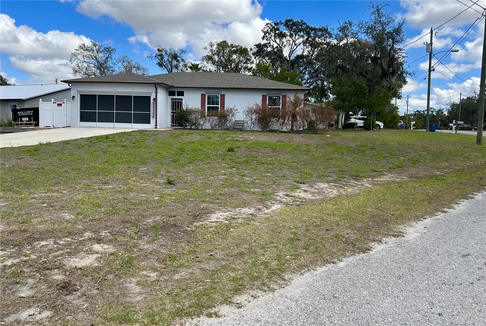 4096 Thunderbird Ave photo 4
