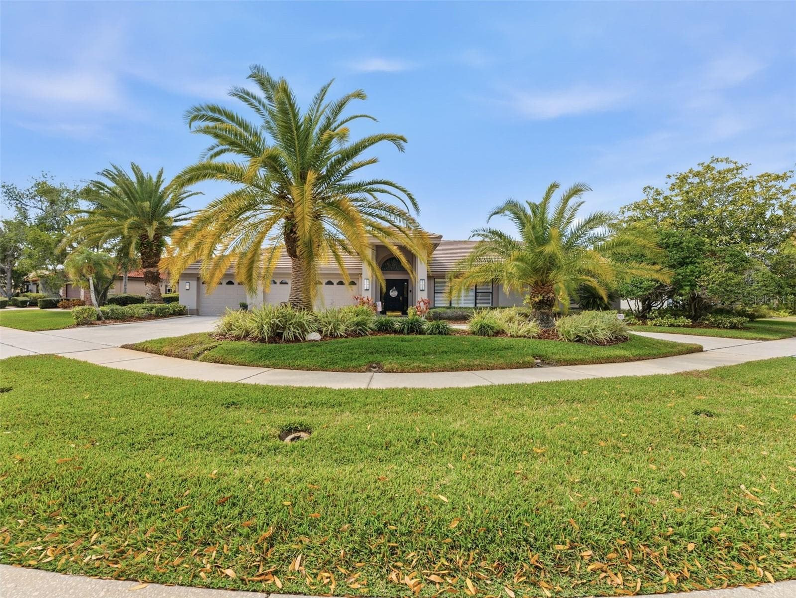 4830 Longwater Way photo 3