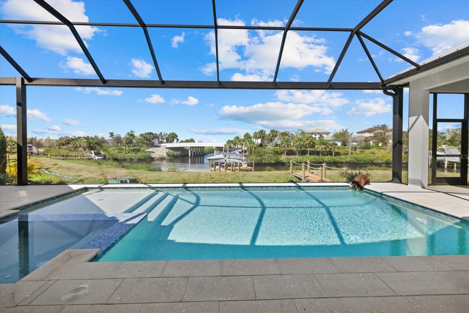1831 Rio Vista Ter photo 2