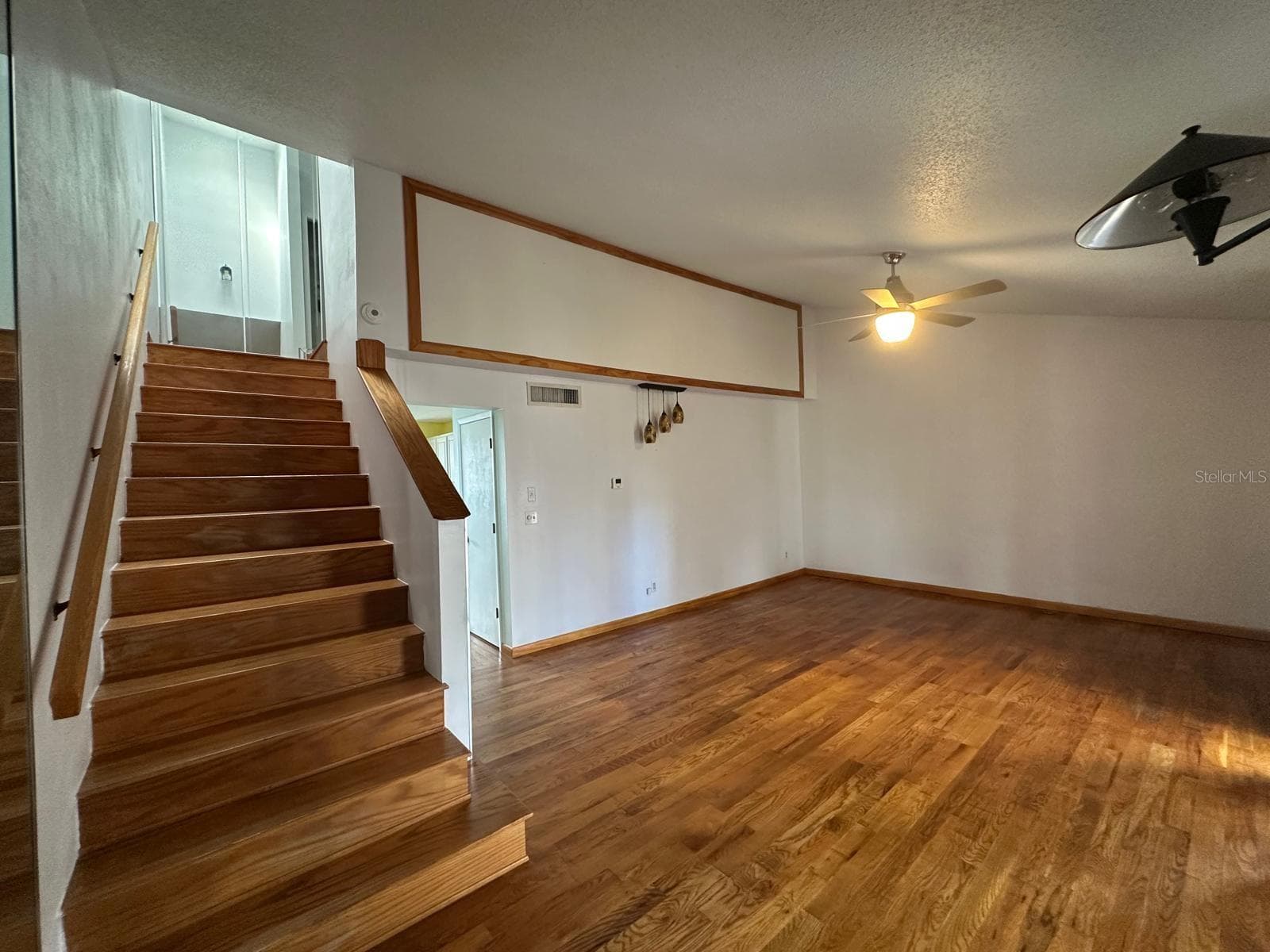 5419 Sweetwater Terrace Cir #3-20 photo 2