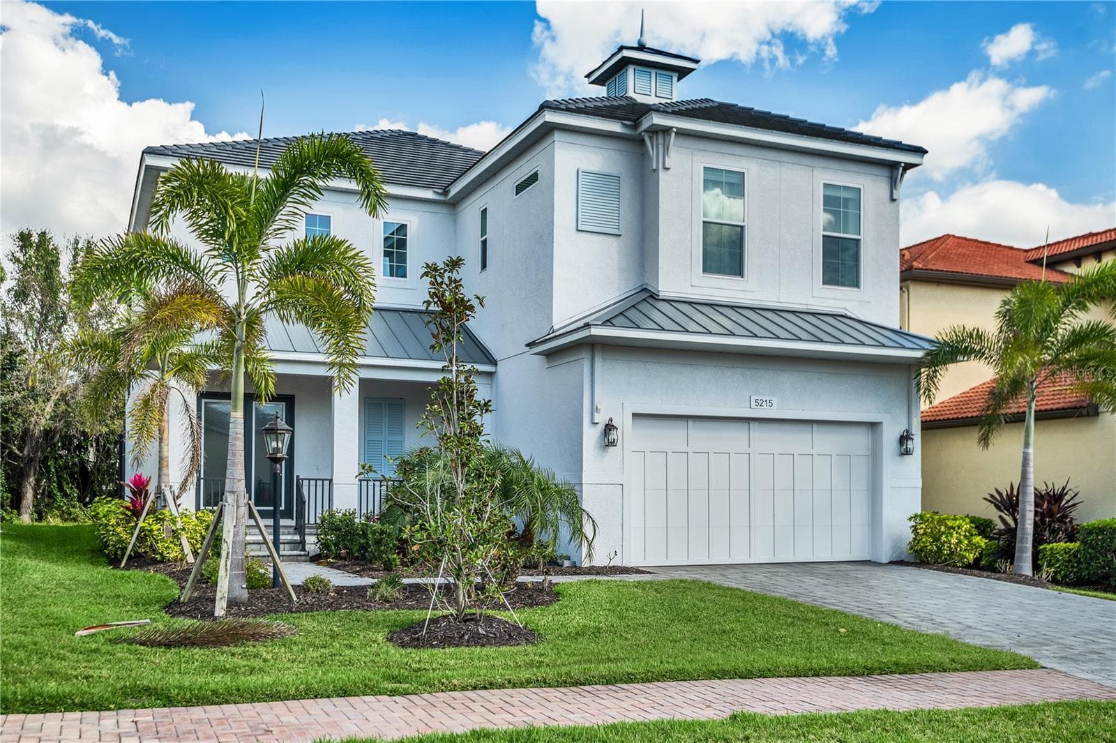 5215 Title Row Dr photo 2