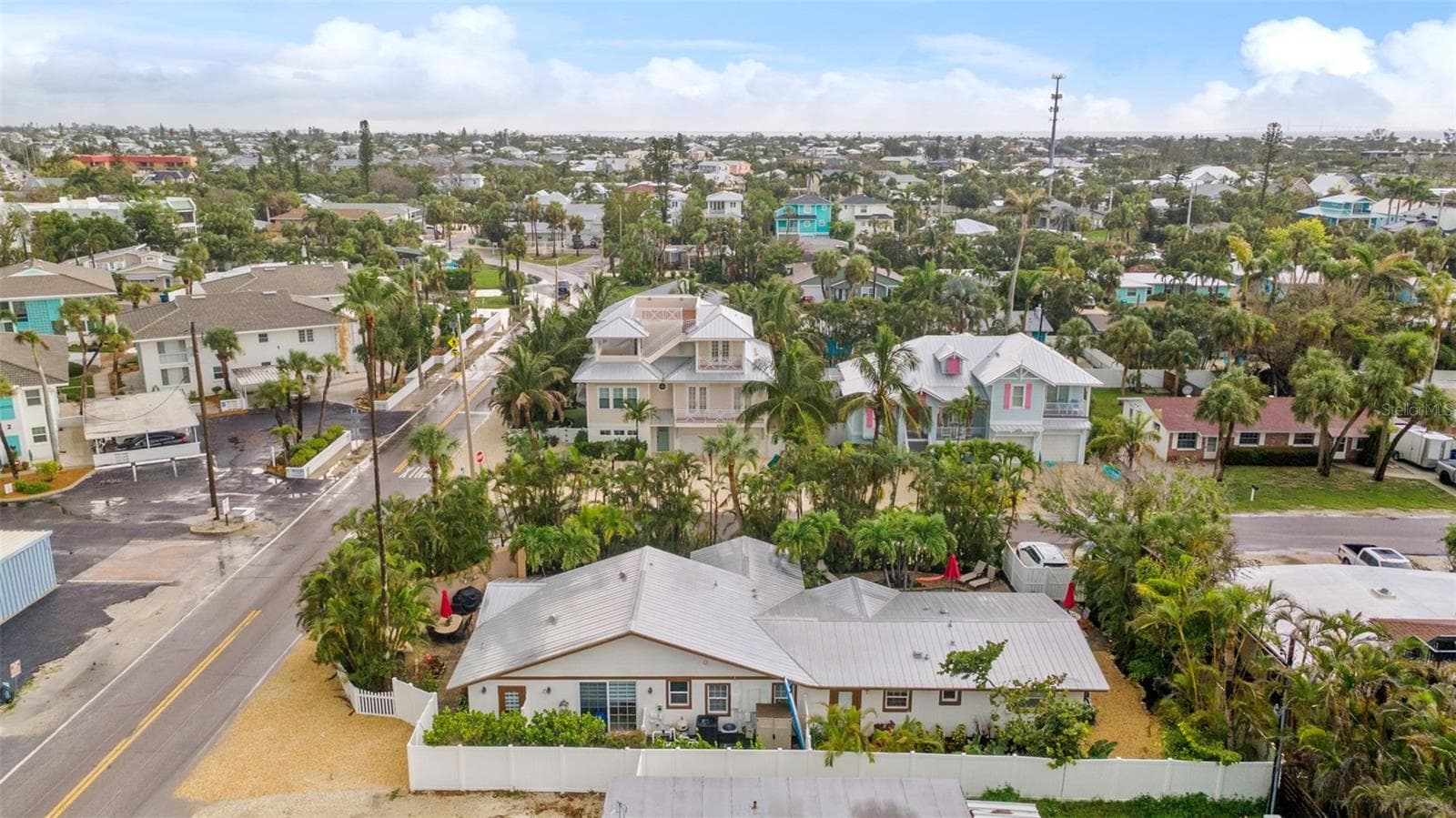 201 54th St photo 4