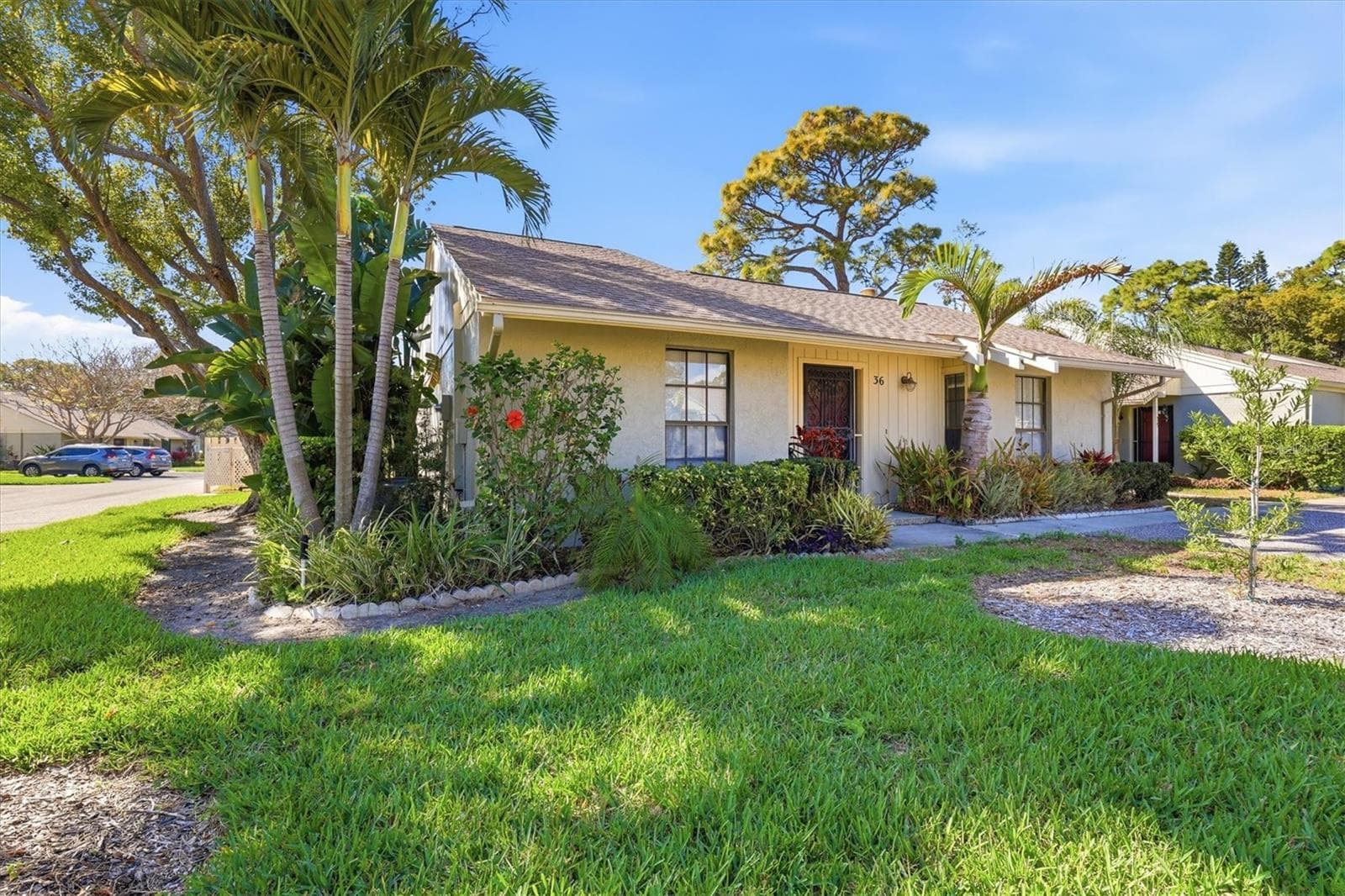 36 Windrush Bay Dr #36 photo 4