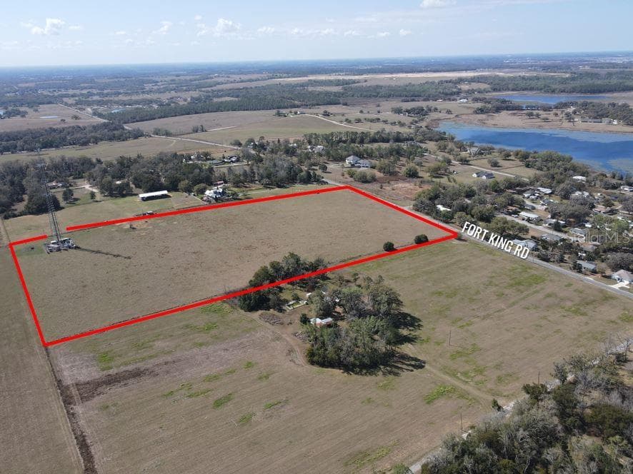 10740 Fort King Rd photo 2