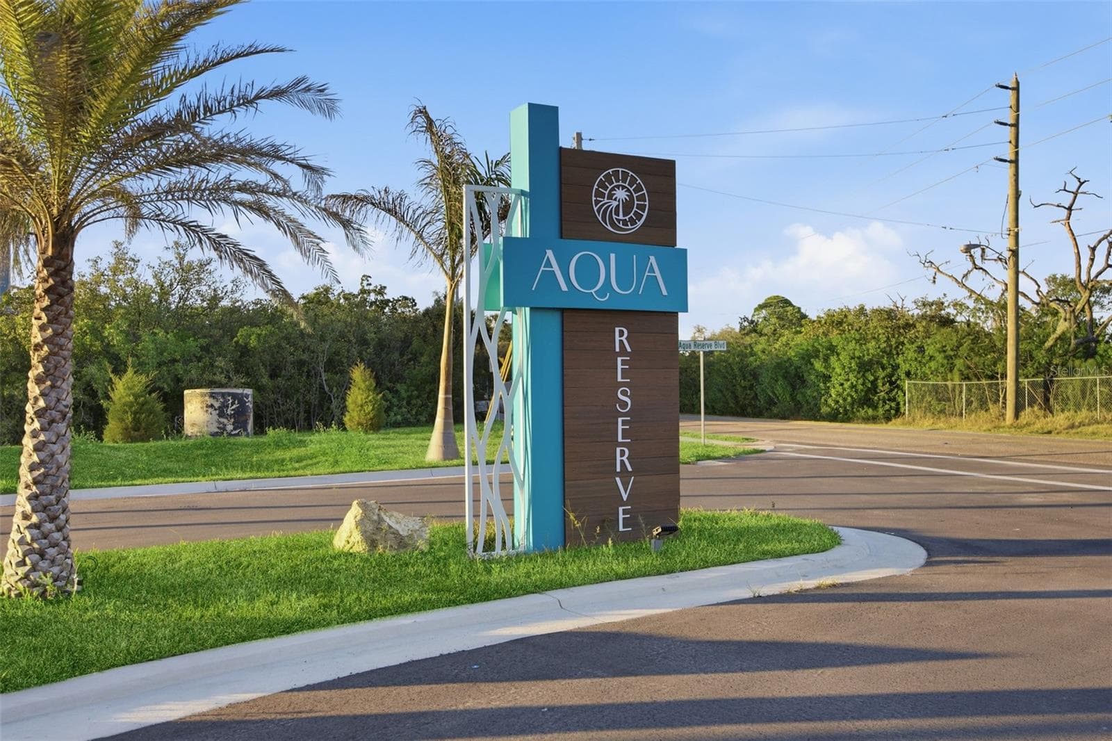 5968 Aqua Reserve Blvd photo 4
