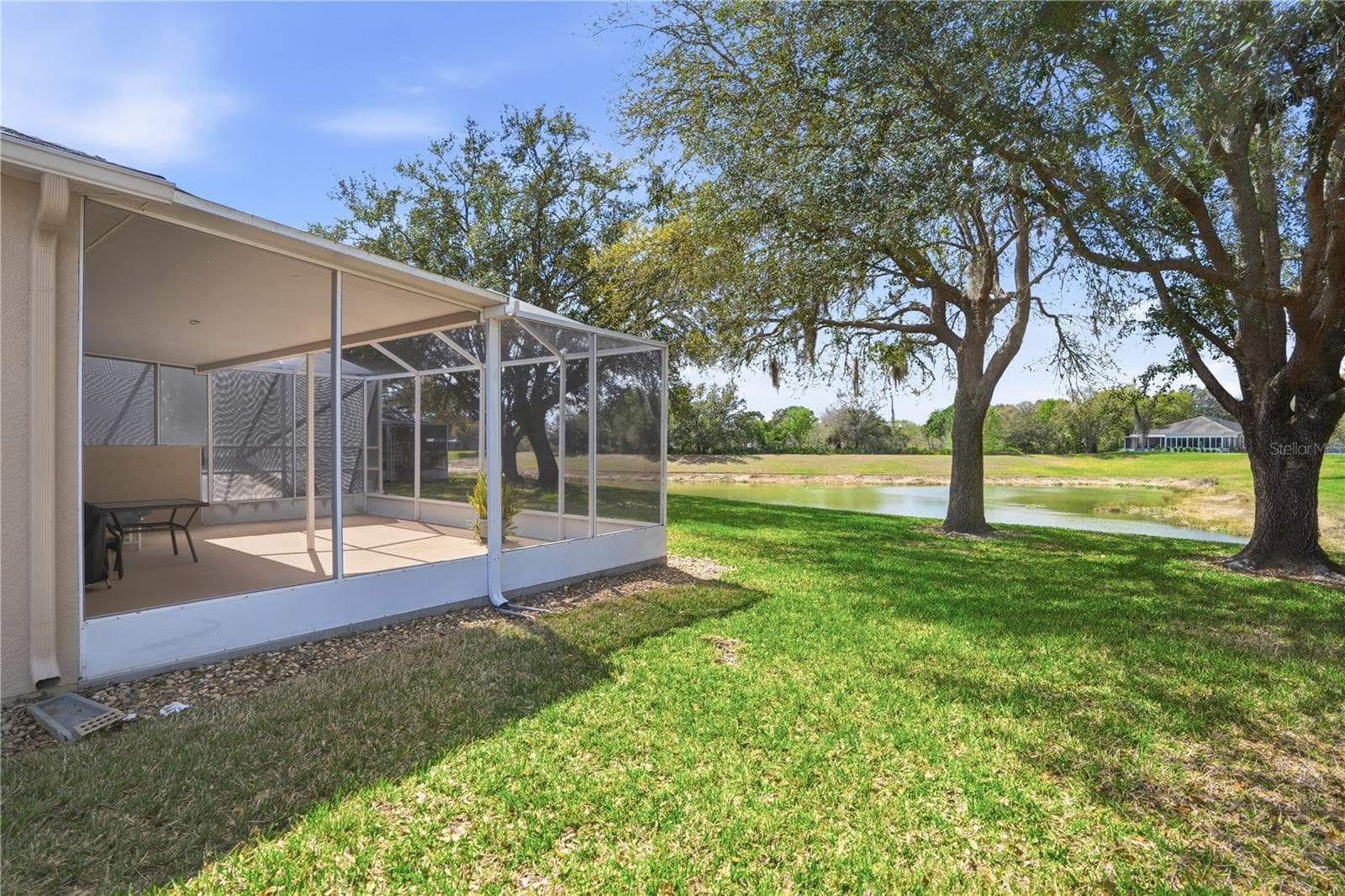 19112 White Wing Pl photo 2