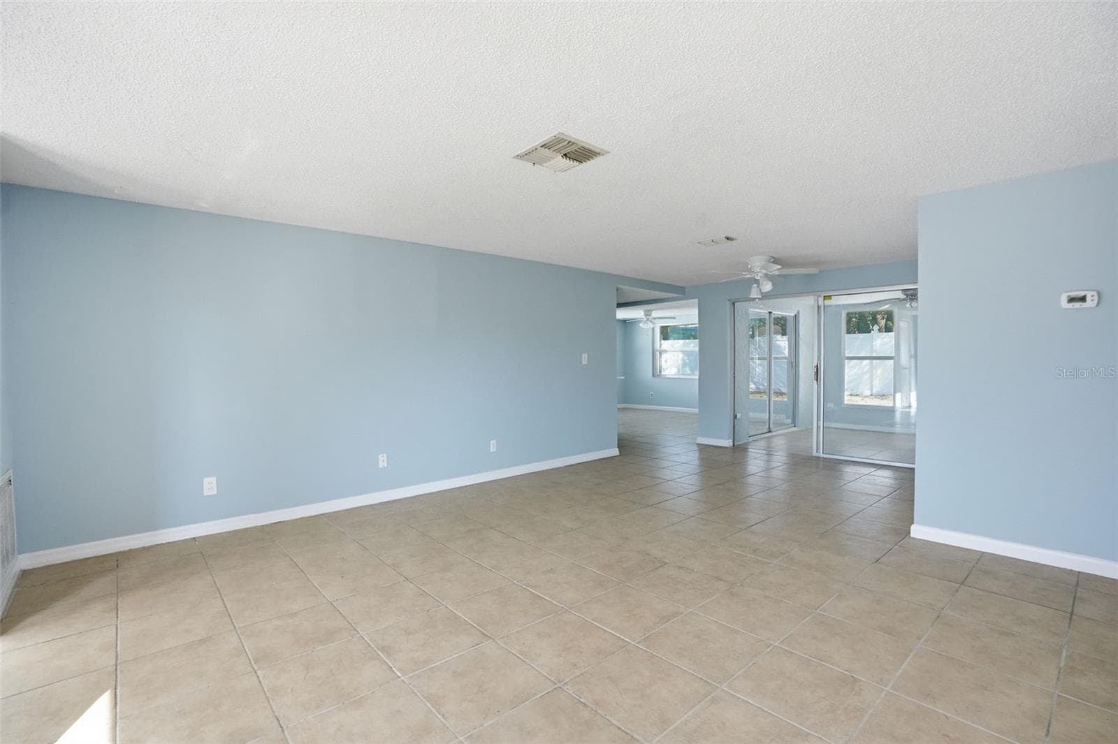 7427 Fireside Dr photo 5