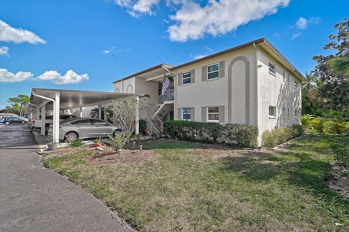 2875 Swifton Dr #58 photo 2
