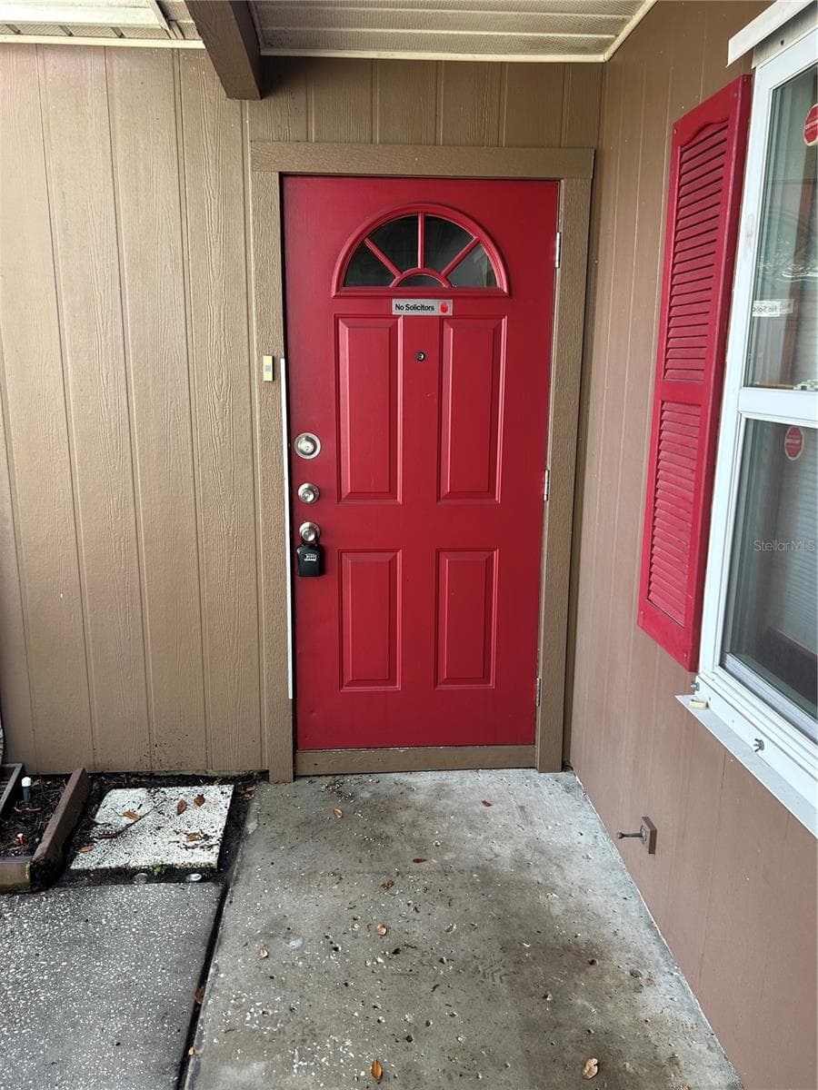 515 S Matanzas Ave photo 2