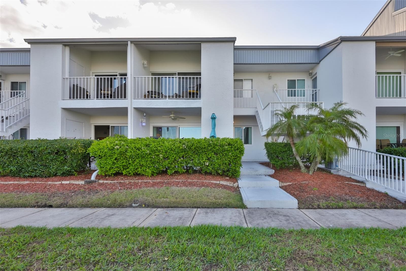 14800 Walsingham Rd #1203 photo 2