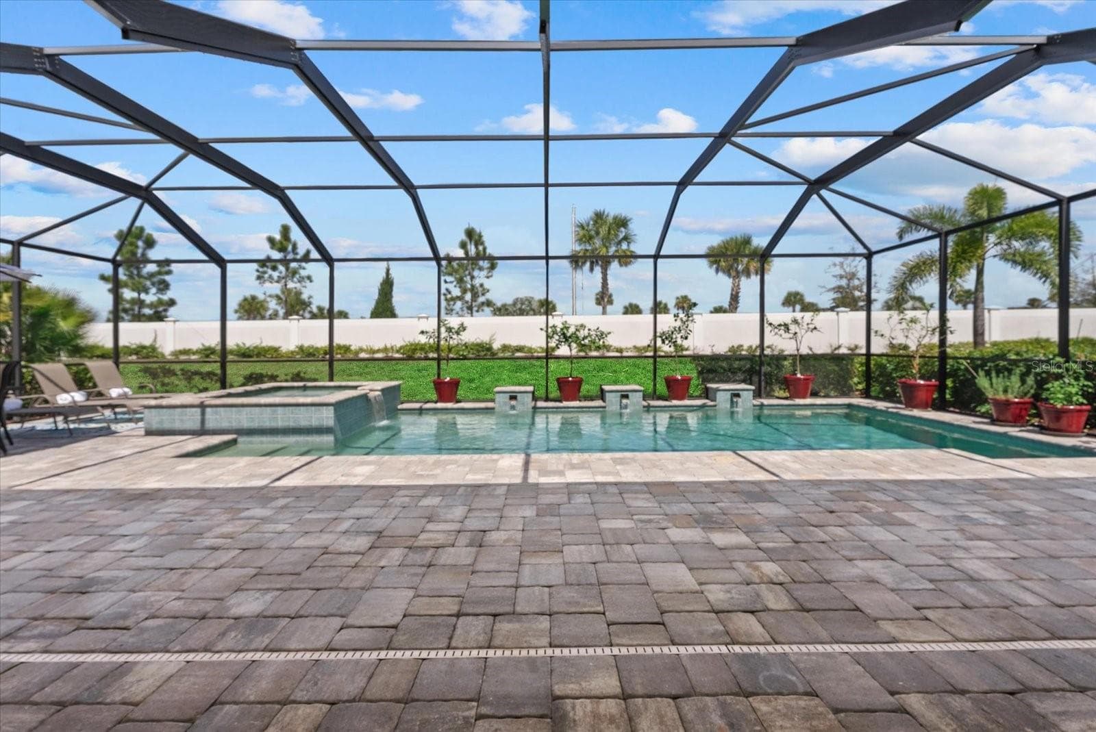 4607 Rainwater Gln photo 3