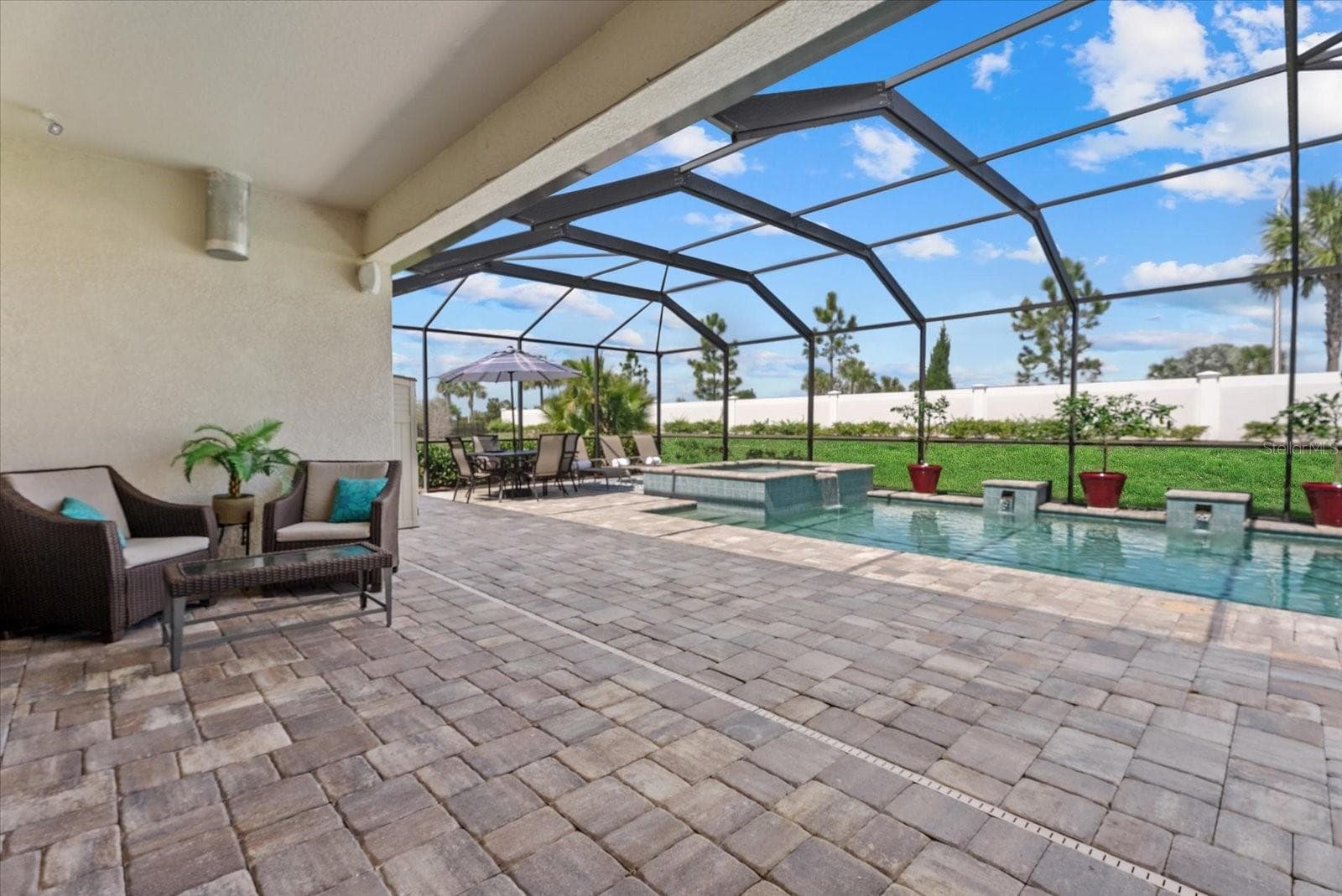 4607 Rainwater Gln photo 4