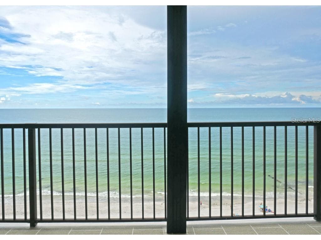 15000 Gulf Blvd #1108 photo 4