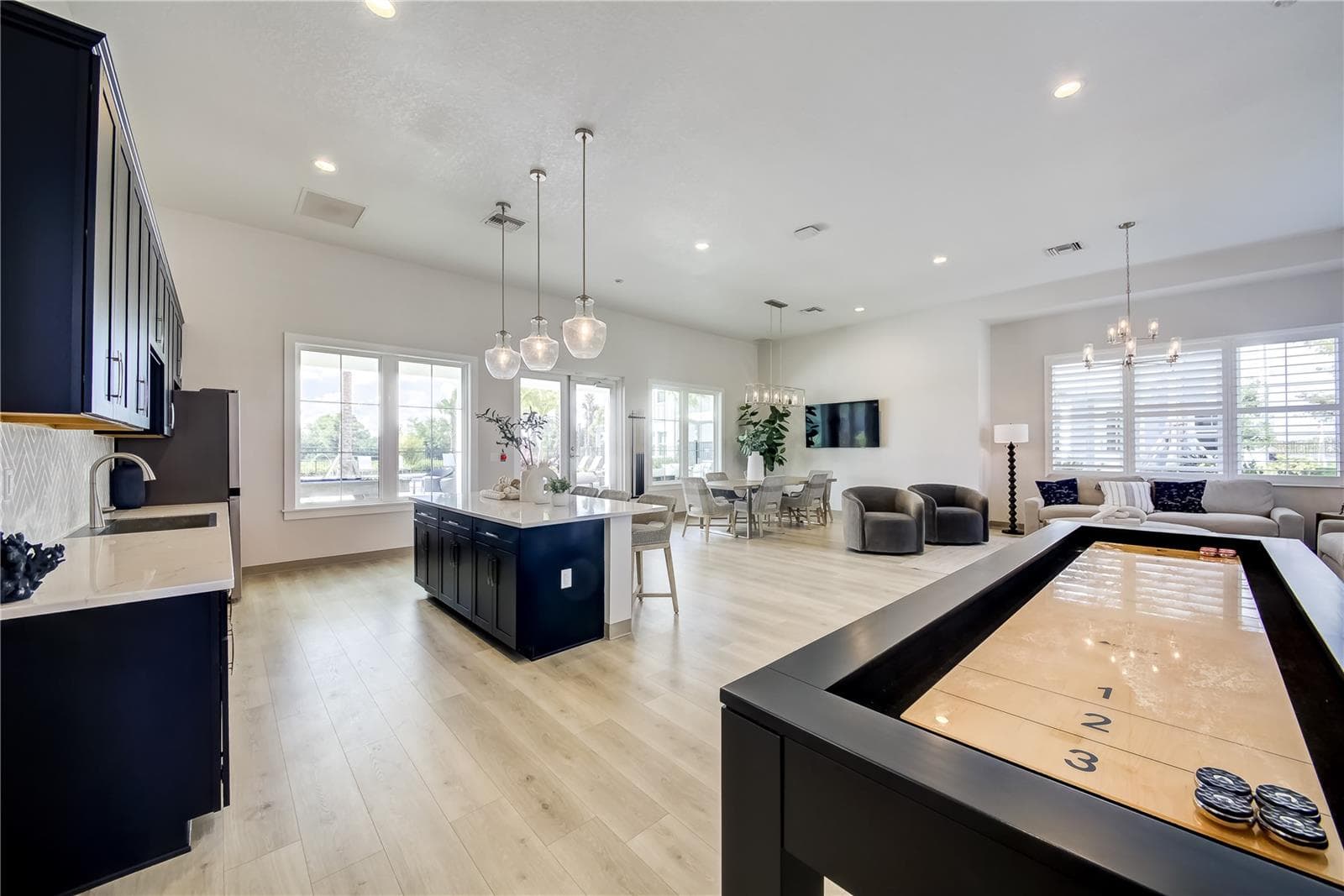 200 Eagleston Ln photo 5