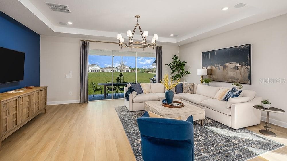7800 Centaurus Way photo 3