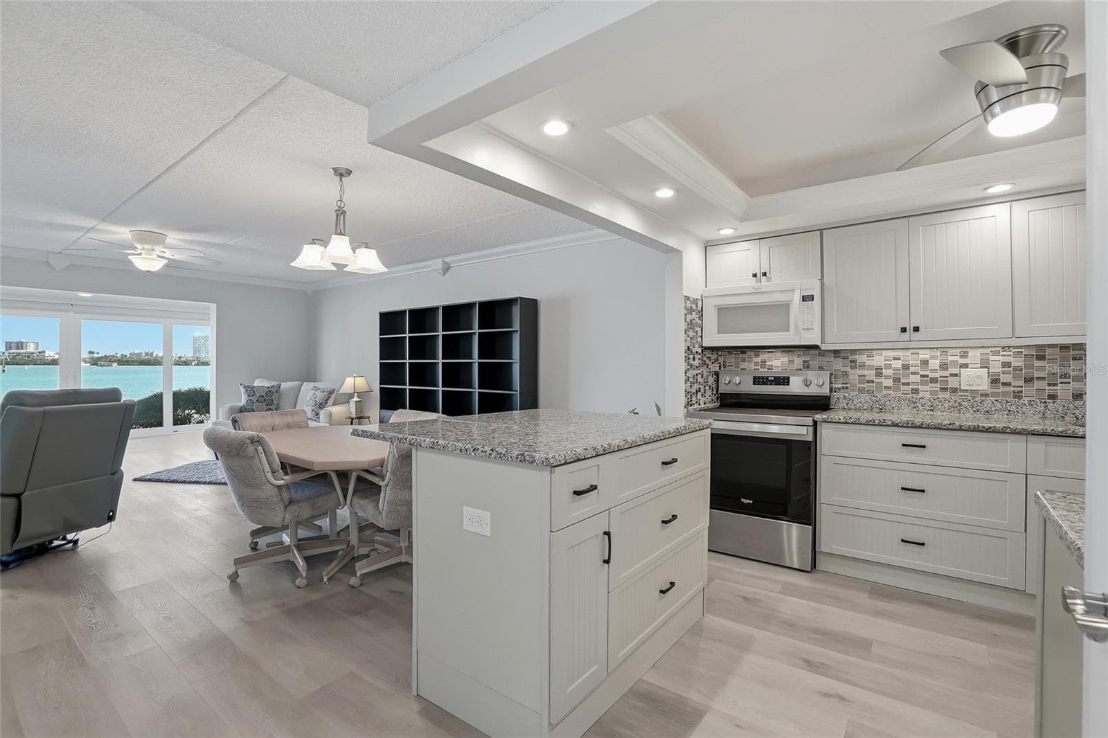 868 Bayway Blvd #101 photo 5