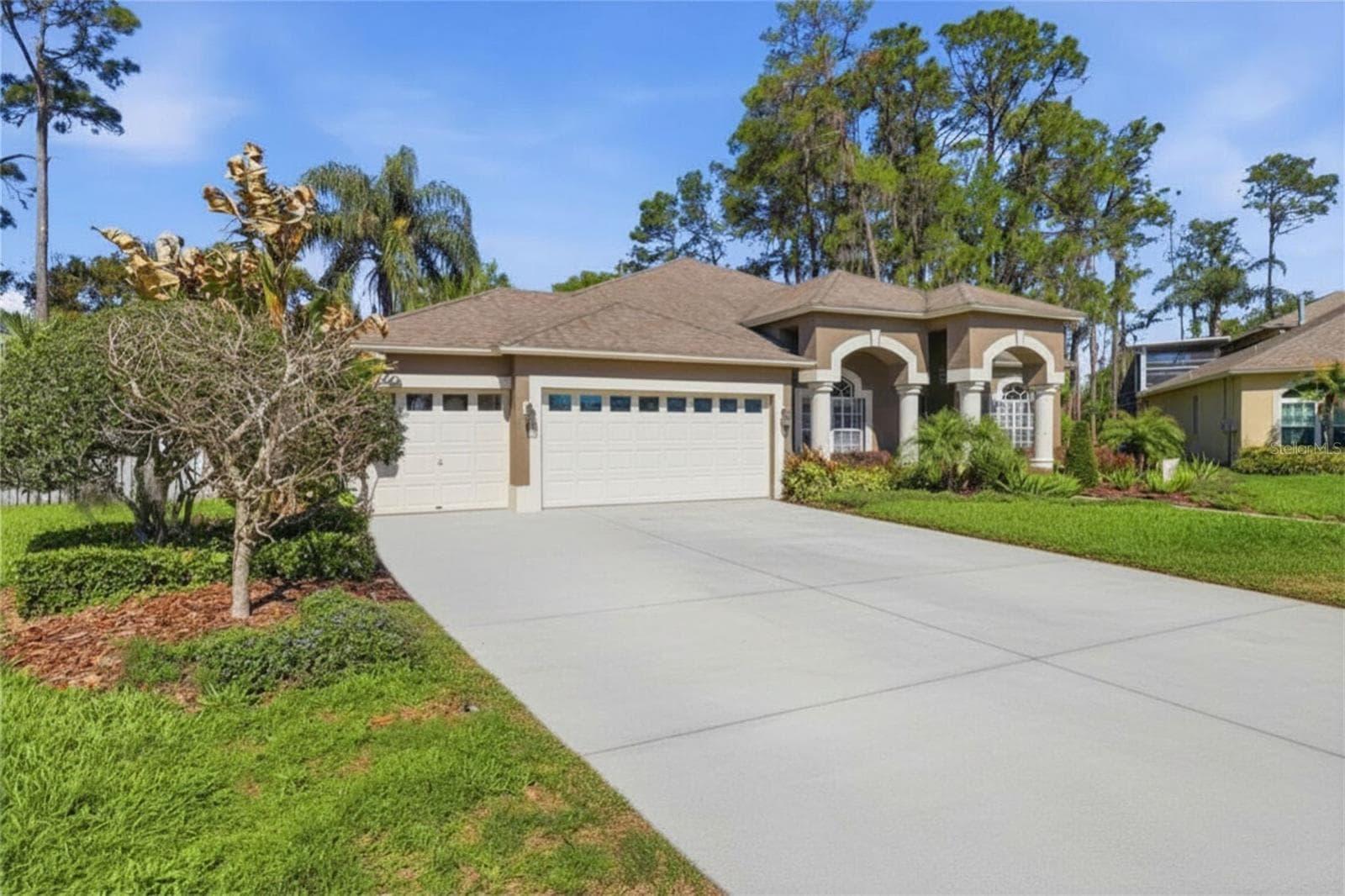 3629 Whistling Ln photo 2