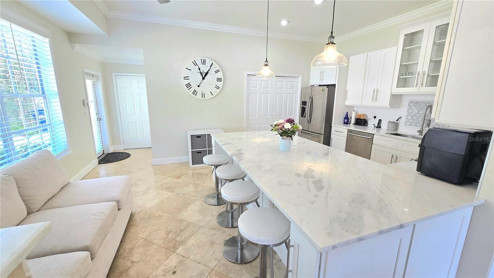 1806 Lago Vista Blvd photo 2