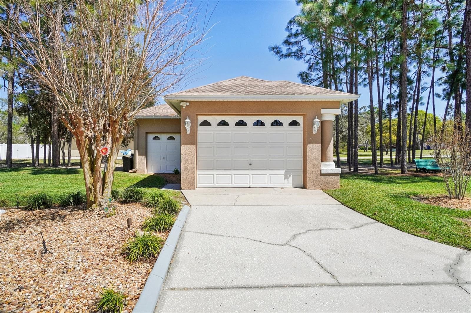 13176 Cooper Rd photo 3