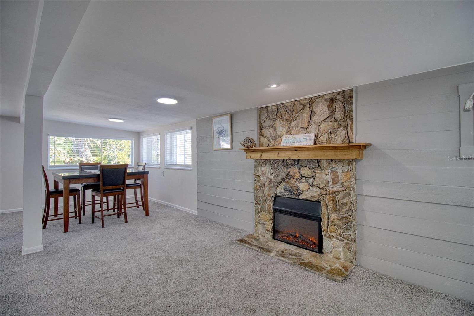 6820 Sea Ranch Dr photo 5