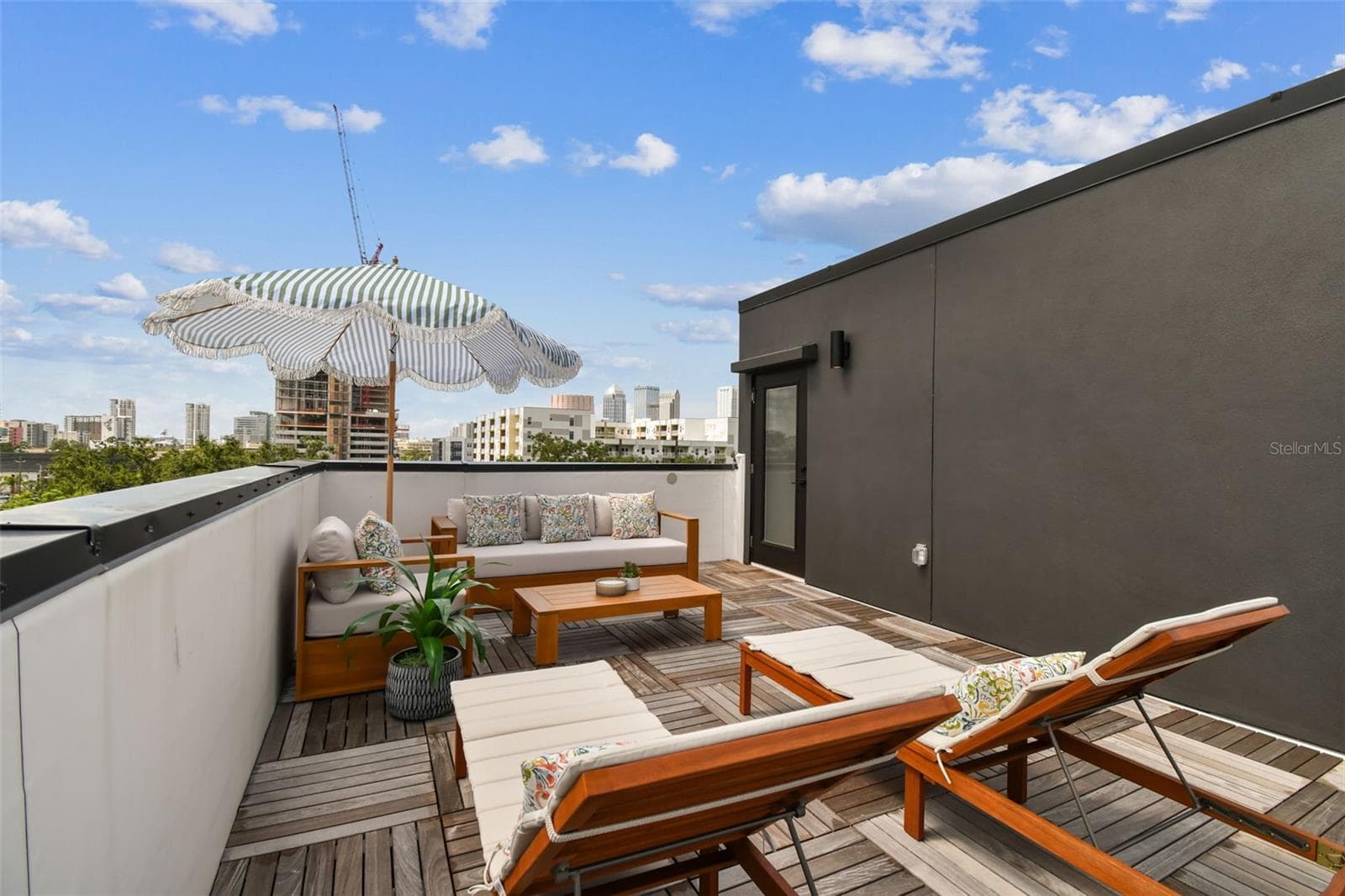1218 E Kay St #16 photo 5
