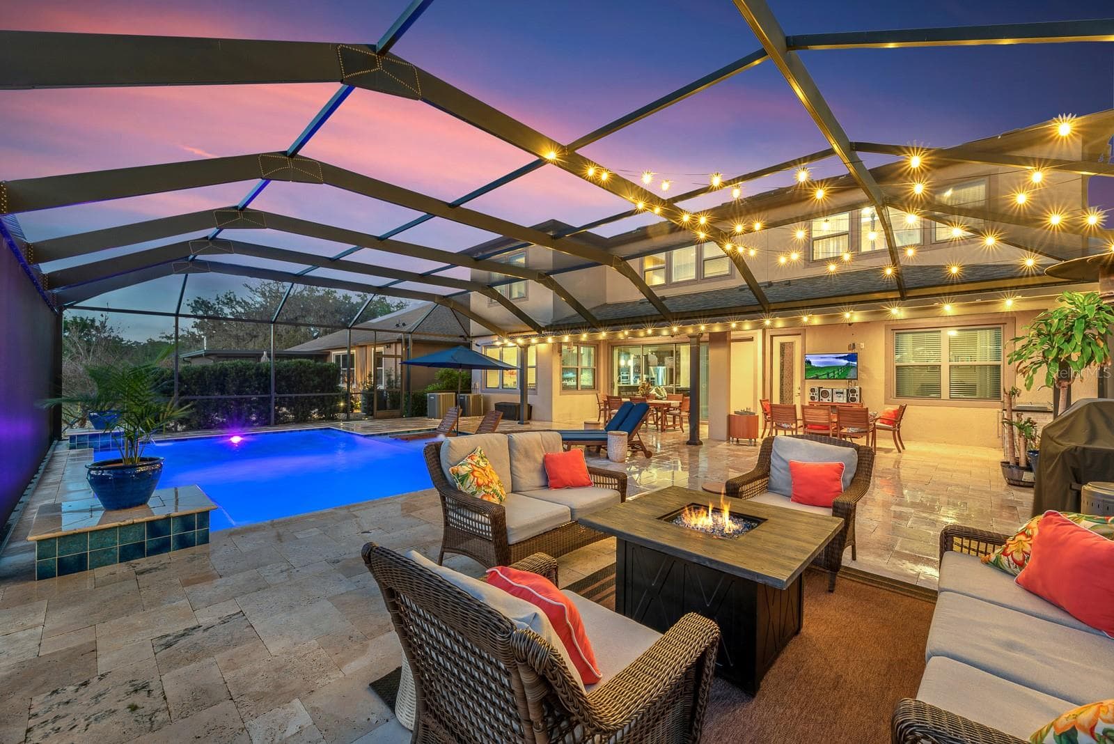 10407 Tree Skylark Pl photo 3