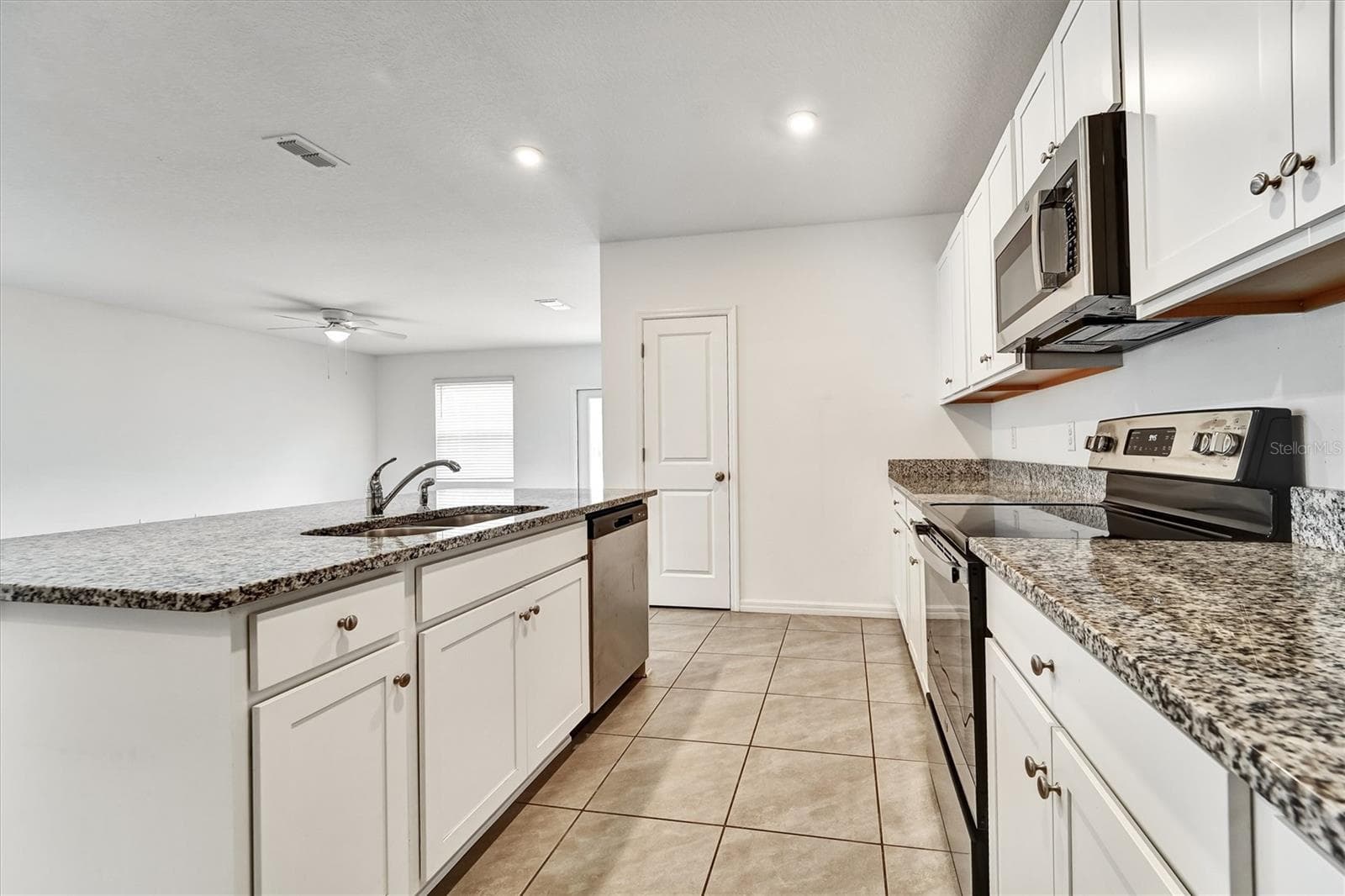 6963 Shelby Lynn Way photo 5