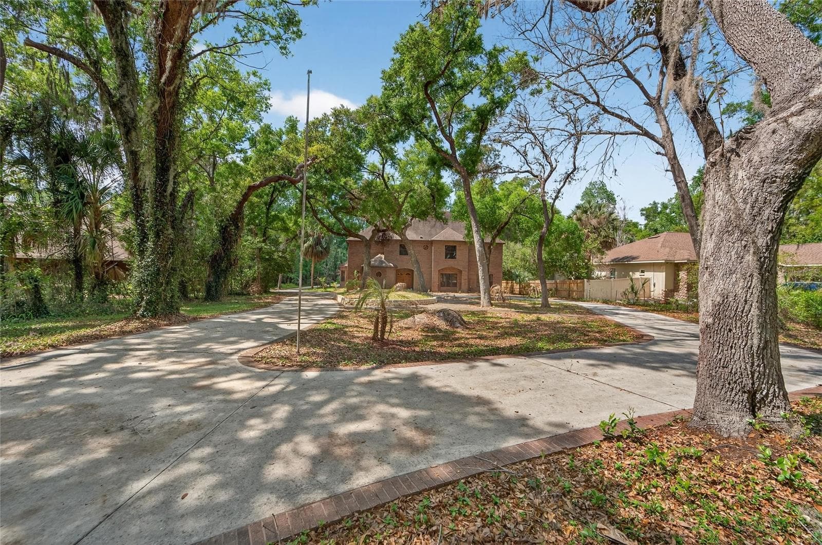 902 River Rapids Ave photo 5