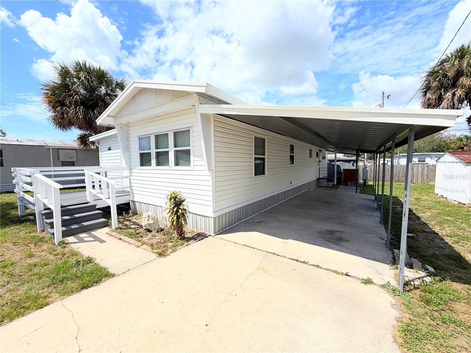 7037 Lofty Dr photo 2