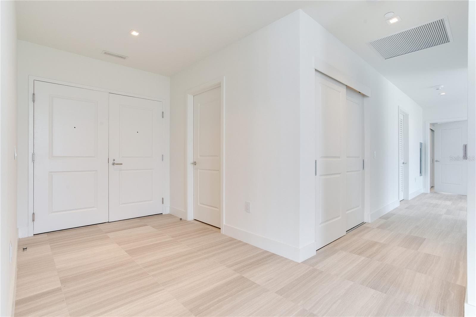 3015 S Ysabella Ave #2401 photo 3