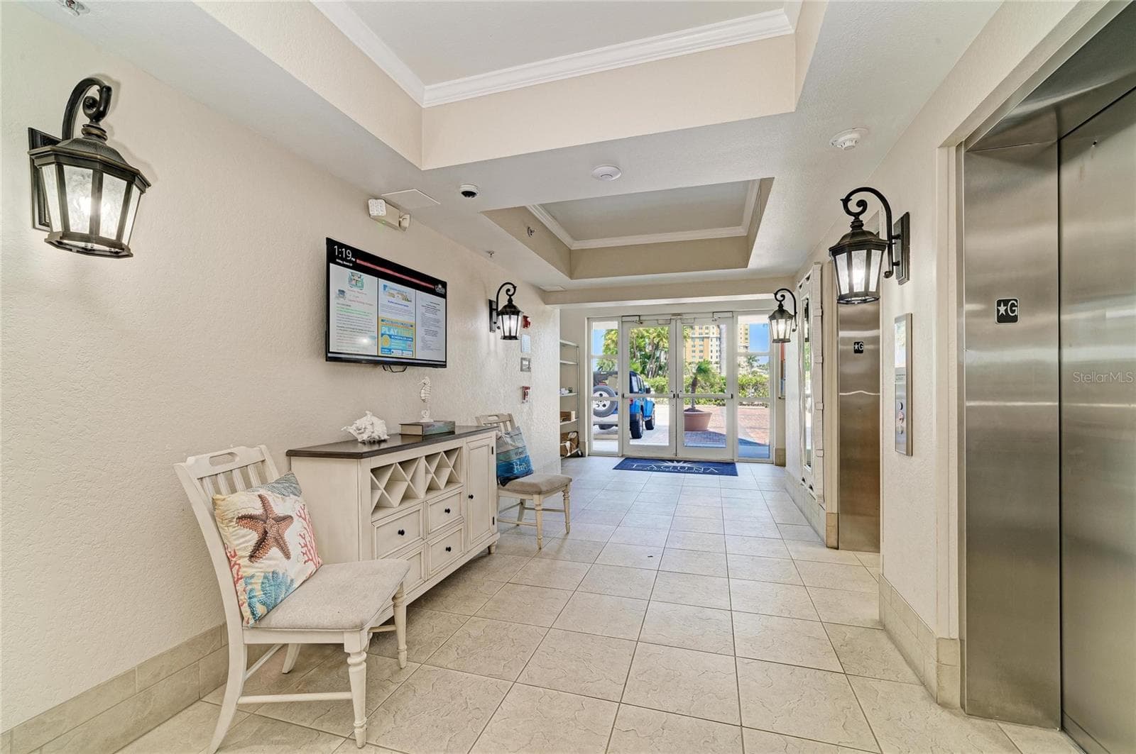 611 Riviera Dunes Way #403 photo 4