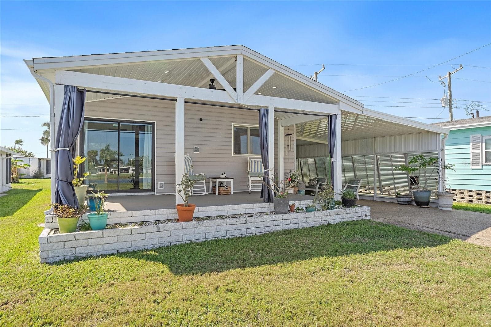 137 Lakeview Dr #137 photo 2