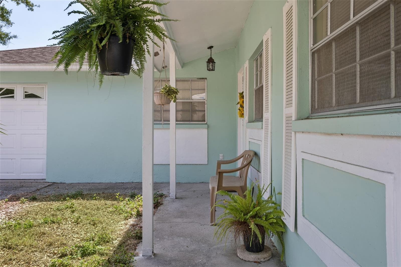 502 Avocado Cir photo 3