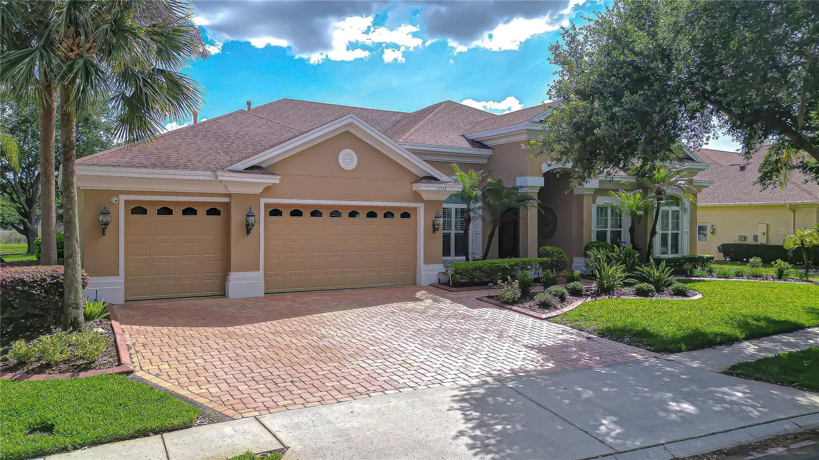 21338 Lake Vienna Drive Dr photo 2