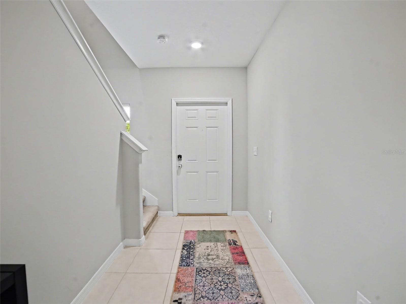 509 Royal Empress Dr photo 5